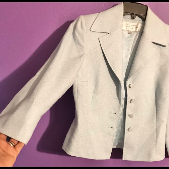 Tahari Collard Blazer - Picture 10 of 15